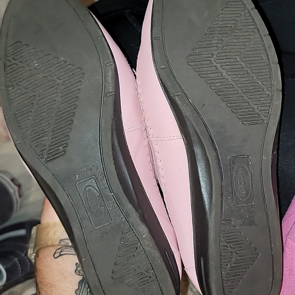 Pink Dr Scholls flats - Picture 2 of 3